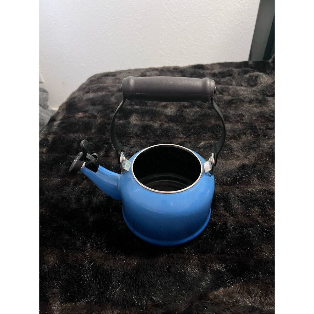 Le Creuset Blue Tea Kettle Teapot 1.25 Quart/ 1.1 Liter Missing Lid